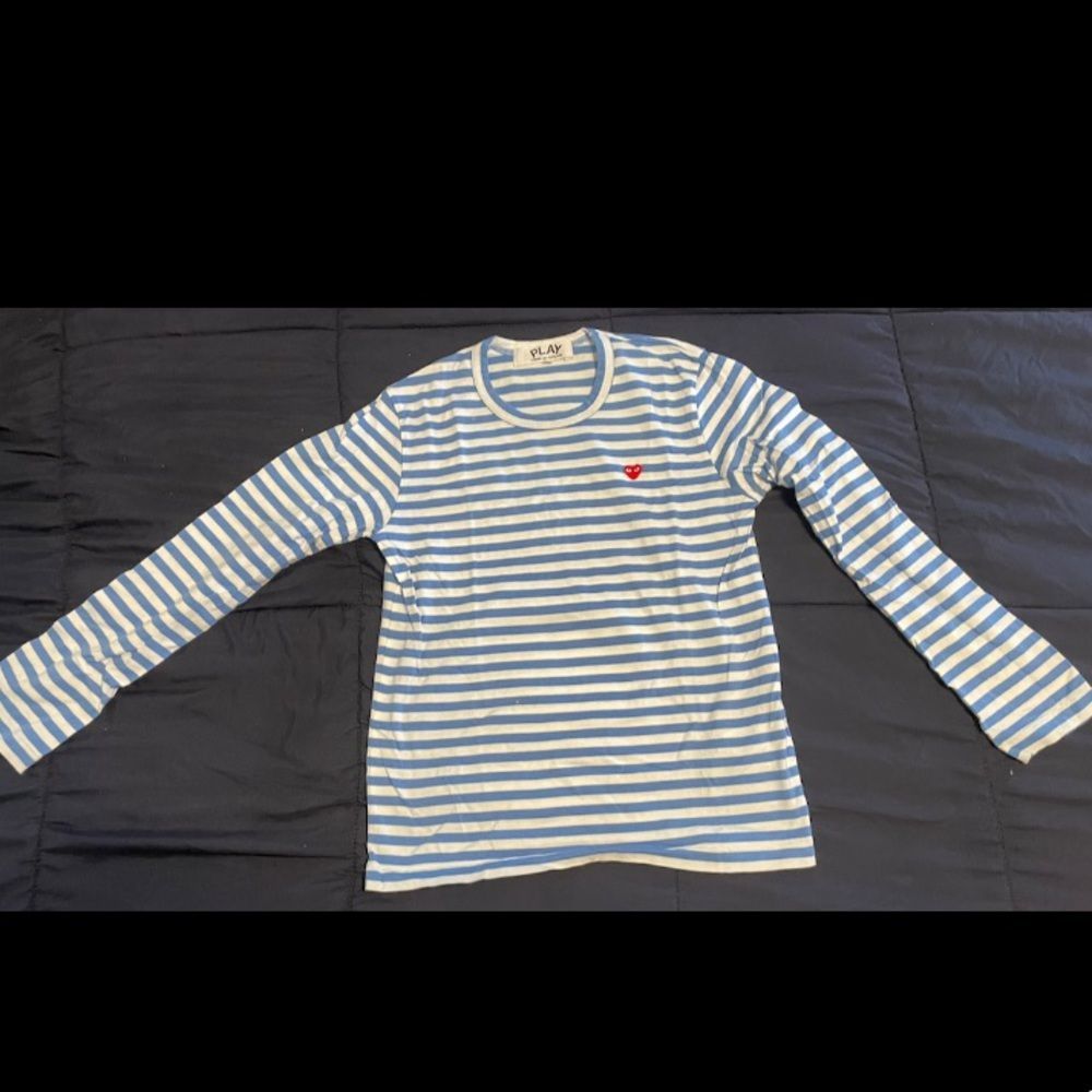 COMME DES GARÇONS PLAY Blue & White Striped Heart Patch Long Sleeve T-Shirt
